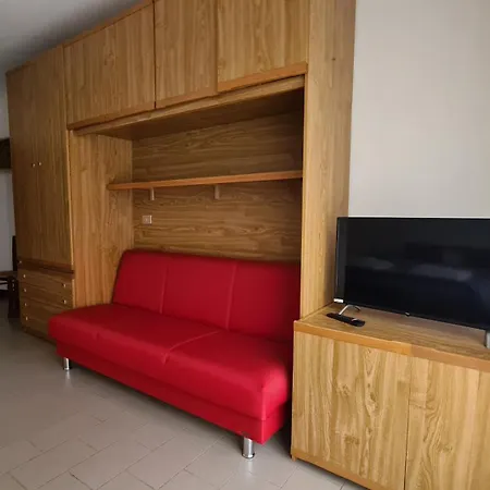 Hotel Meuble Aurora 2*